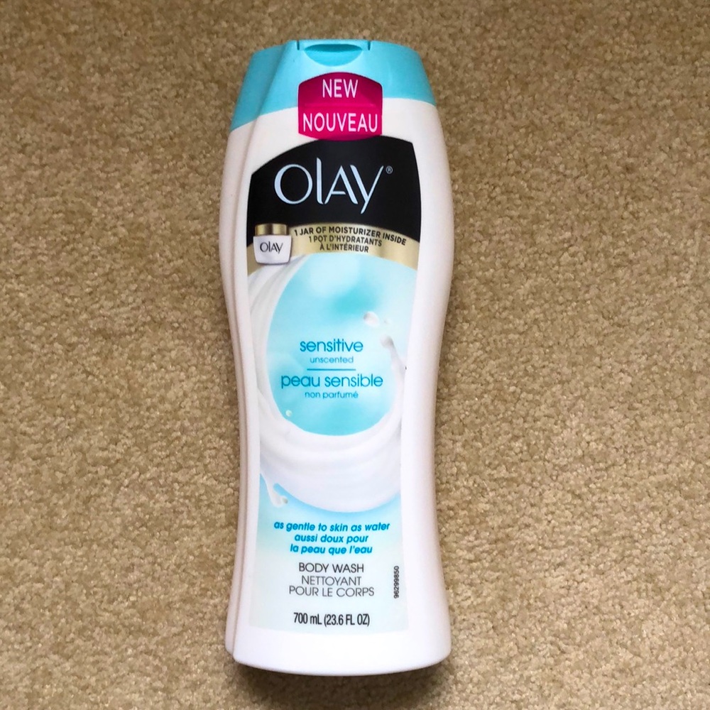 OLAY Sensitive Unscented 23.6 oz Body Wash Discontinued  NEW Hard 2 Find